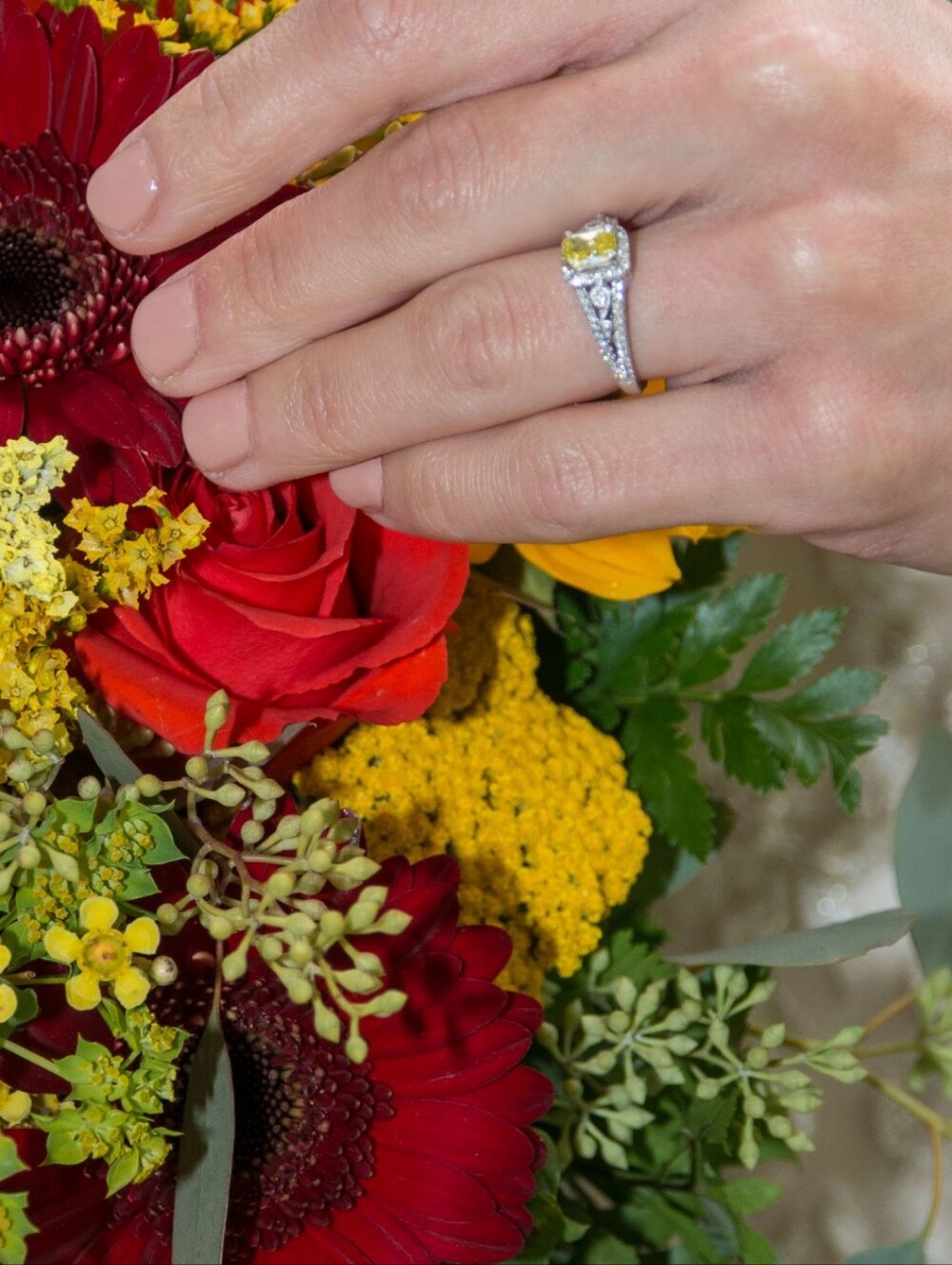Canary Diamond Gabriel And Co. Engagement Ring - Picture 3 of 9
